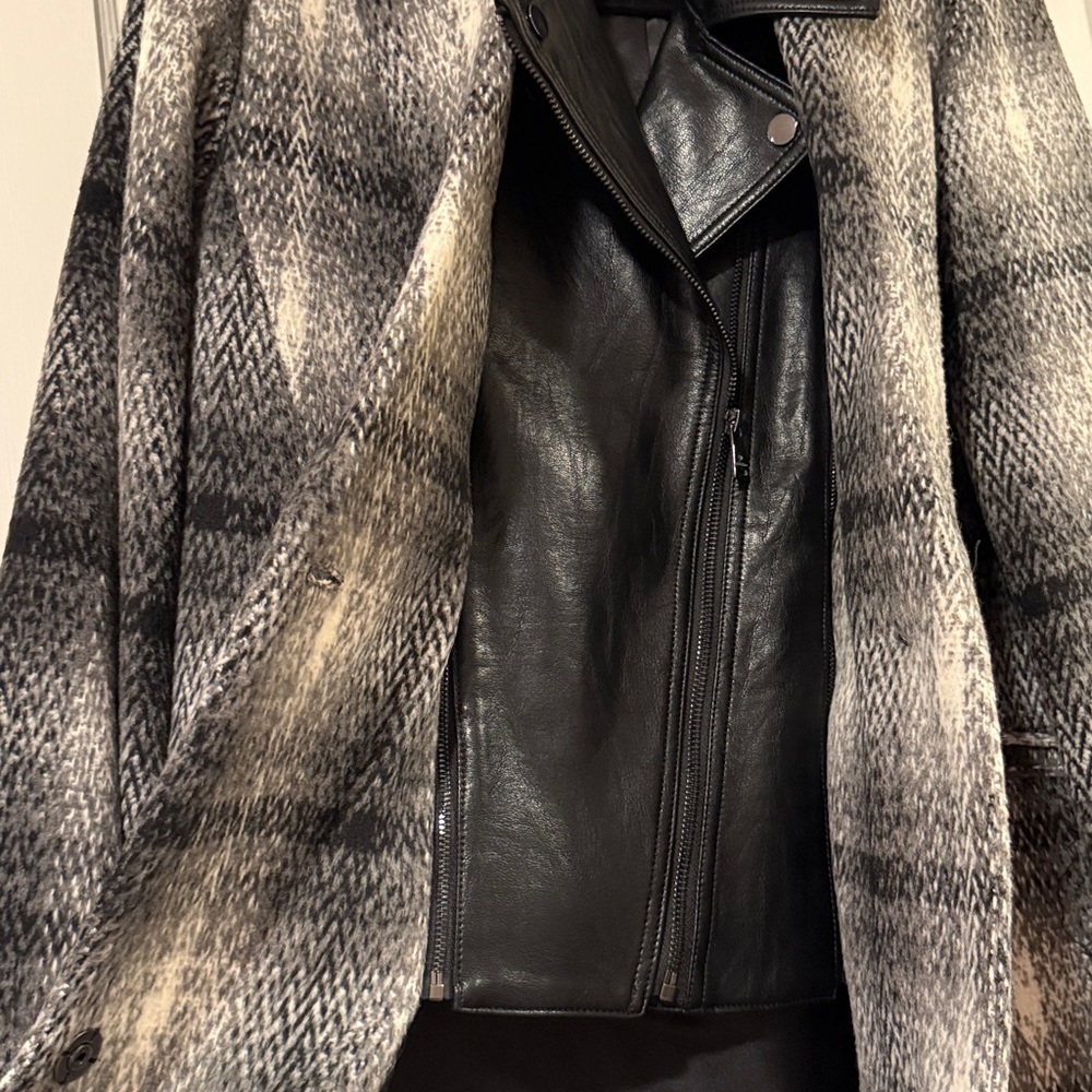 Plaid Coat with Removable Faux Leather bib - Picture 9 of 12